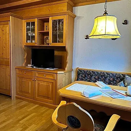 Appartementhaus Birkenwald 4* Ζέεφελντ